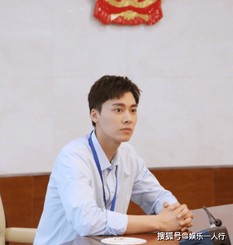 李易峰与吴昕星光交汇，最新动态揭秘